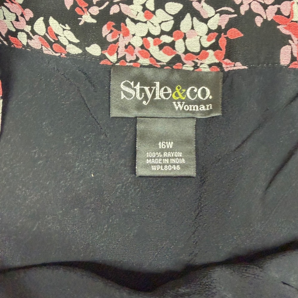 Style Co Woman 16W Black Pink Floral Print Midi Skirt Whimsigoth Flowy Coquette - Picture 6 of 8
